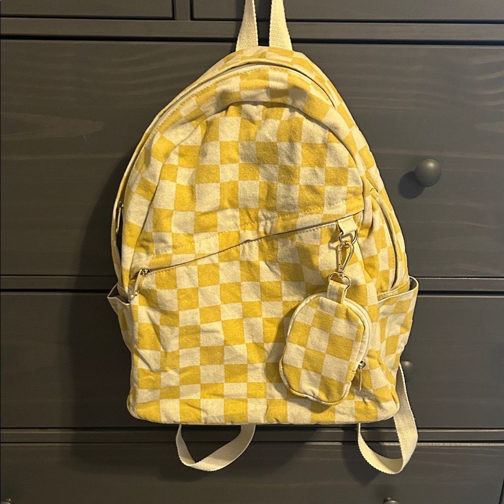 Checkered Backpack - Picture 1 of 7